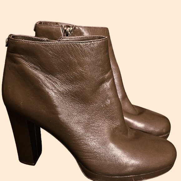 Michael Kors Ankle Boots. Women's Leather Boots, Designer Boots, Brown Boots - Picture 4 of 14